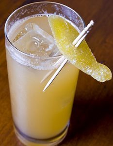Mamie Taylor cocktail